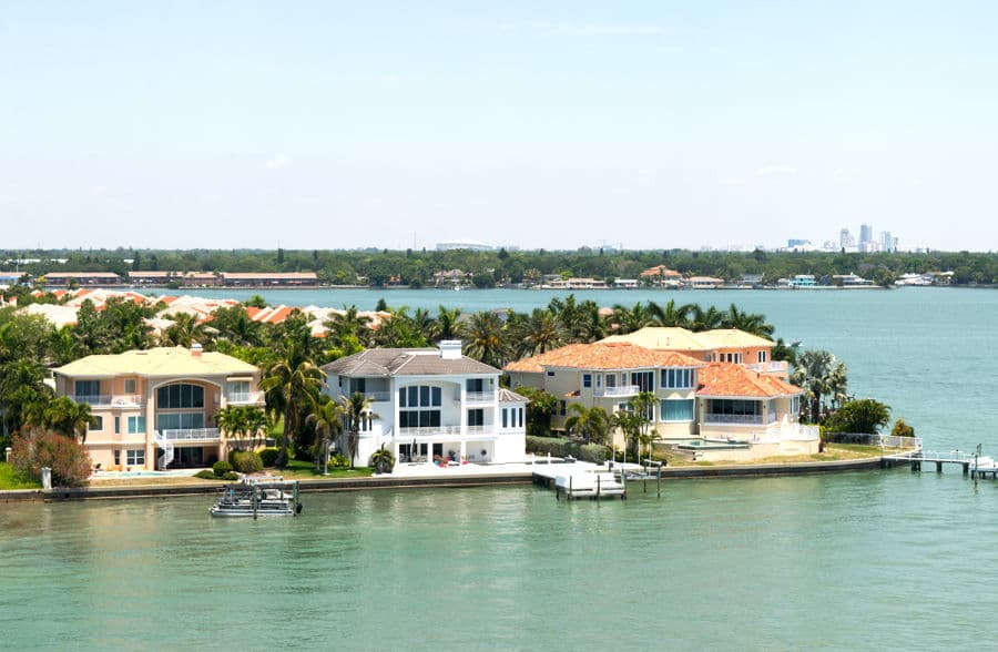 Properties For Sale in Beach Park Isles
